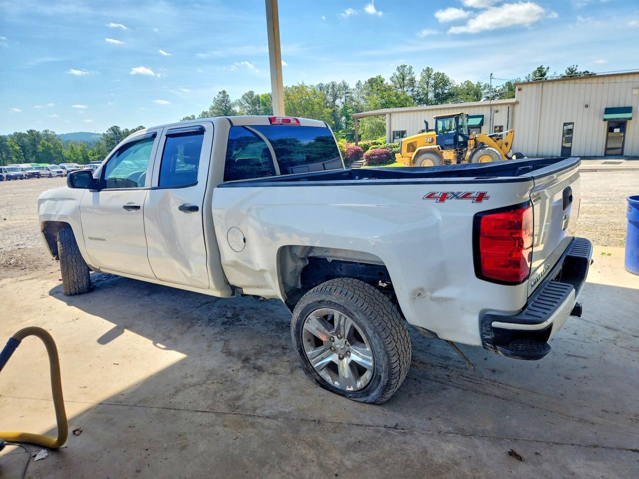 2017 CHEVROLET Silverado