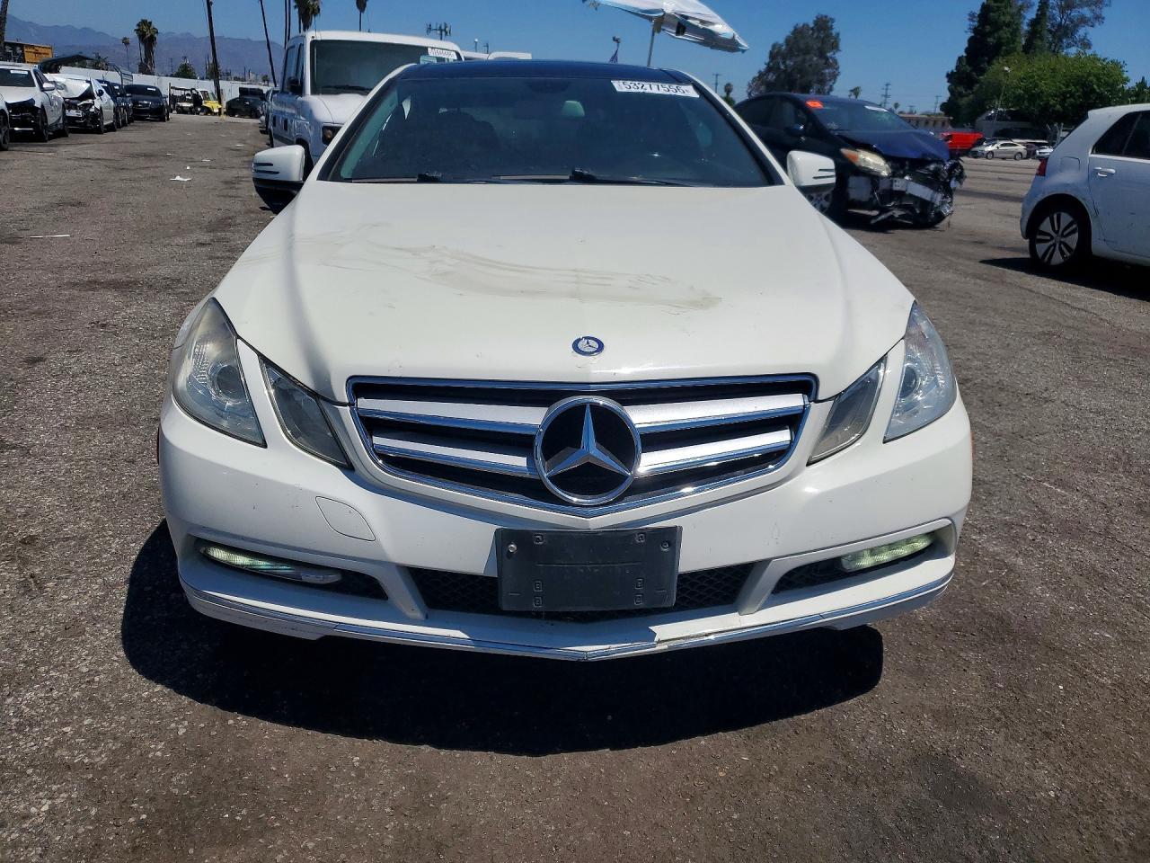 2012 MERCEDES-BENZ E-Class