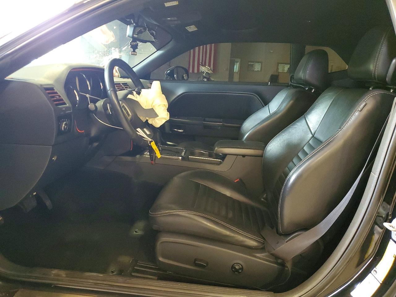 2012 DODGE Challenger
