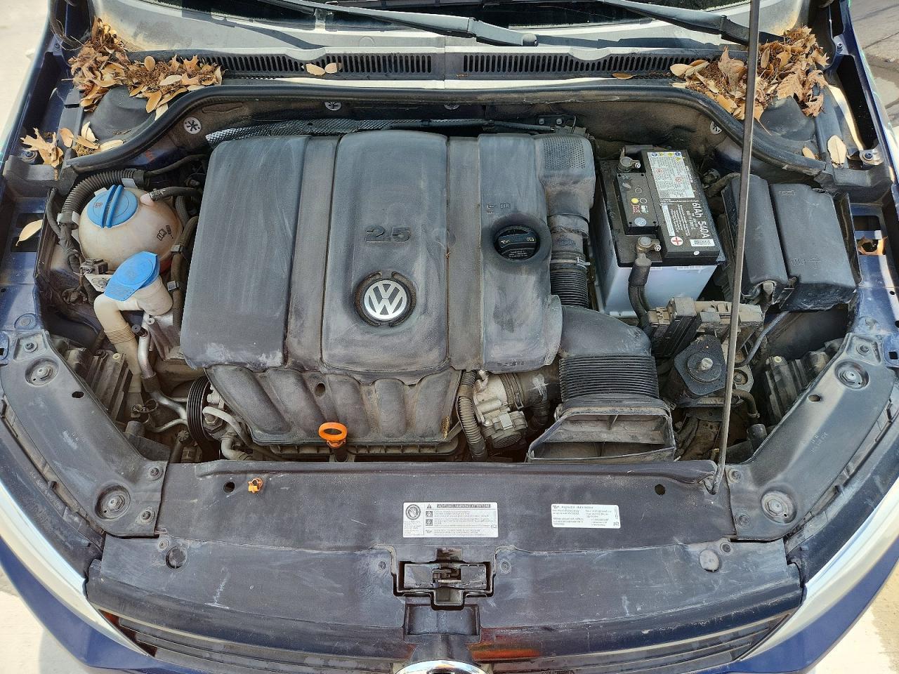 2012 VOLKSWAGEN JETTA