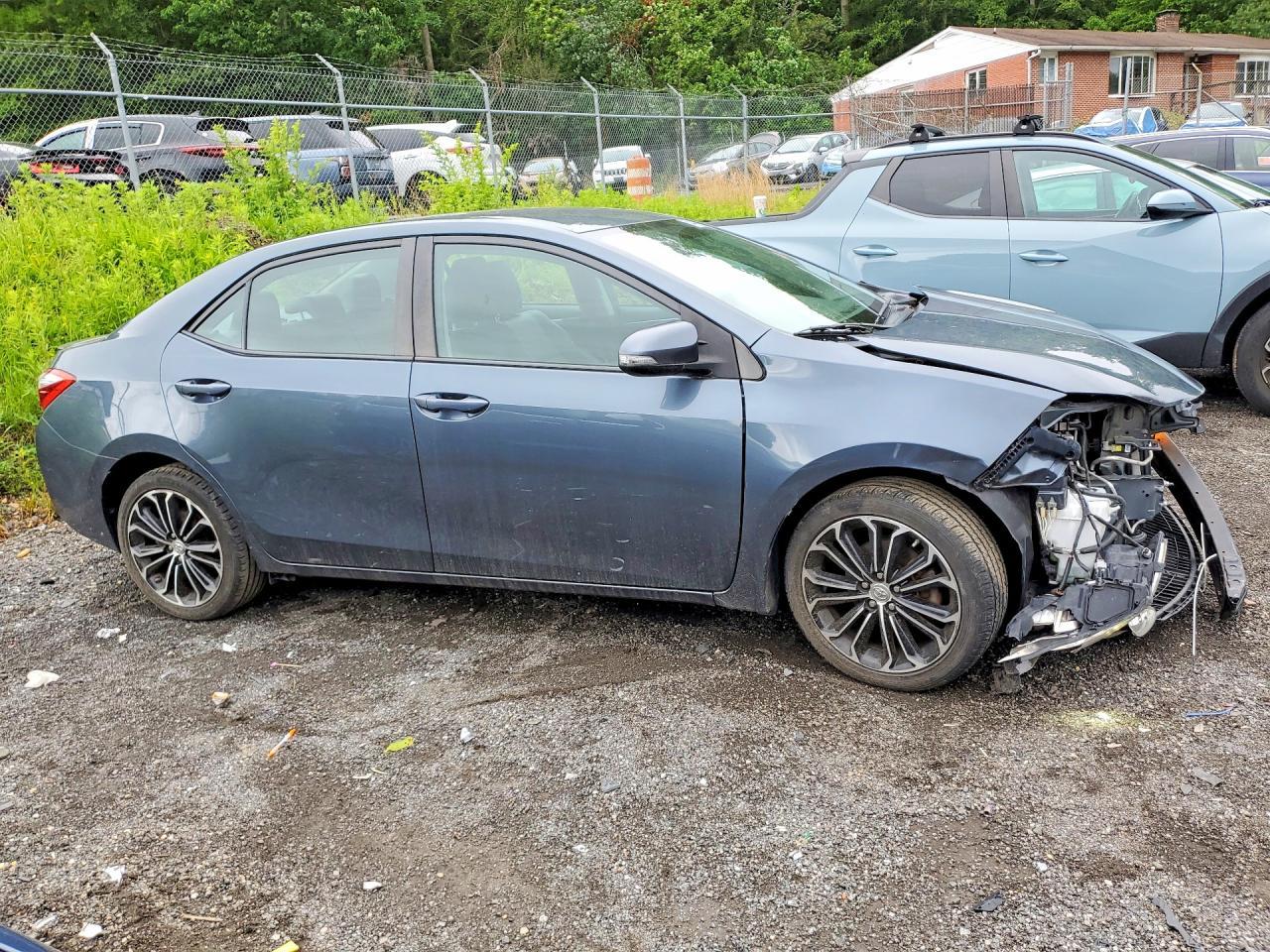 2016 TOYOTA COROLLA