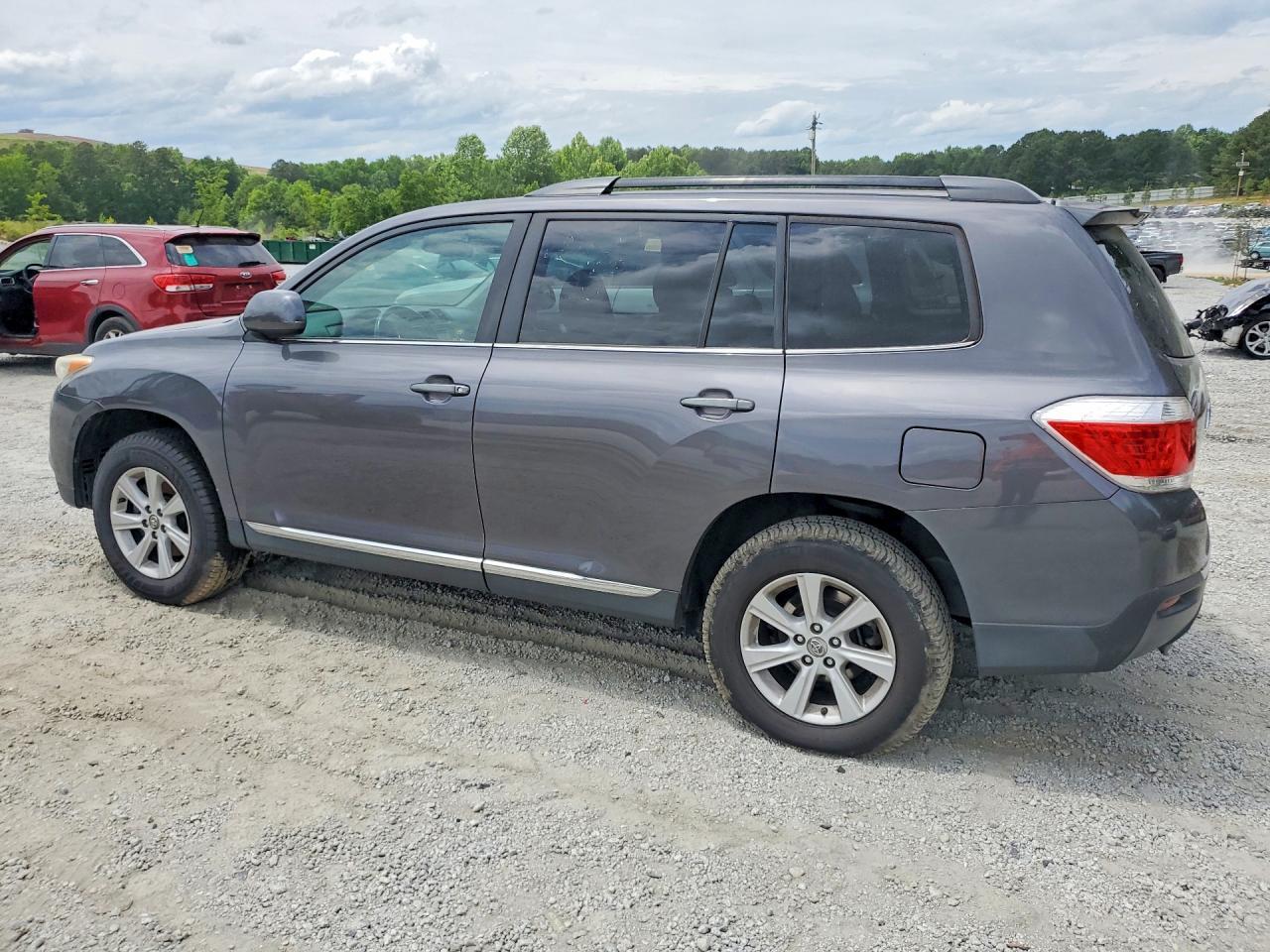 2012 TOYOTA HIGHLANDER