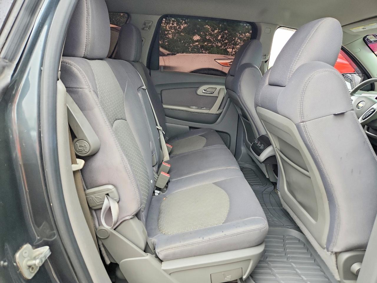 2011 CHEVROLET TRAVERSE
