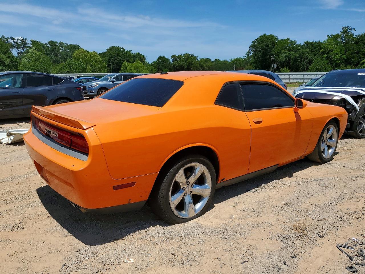 2012 DODGE Challenger