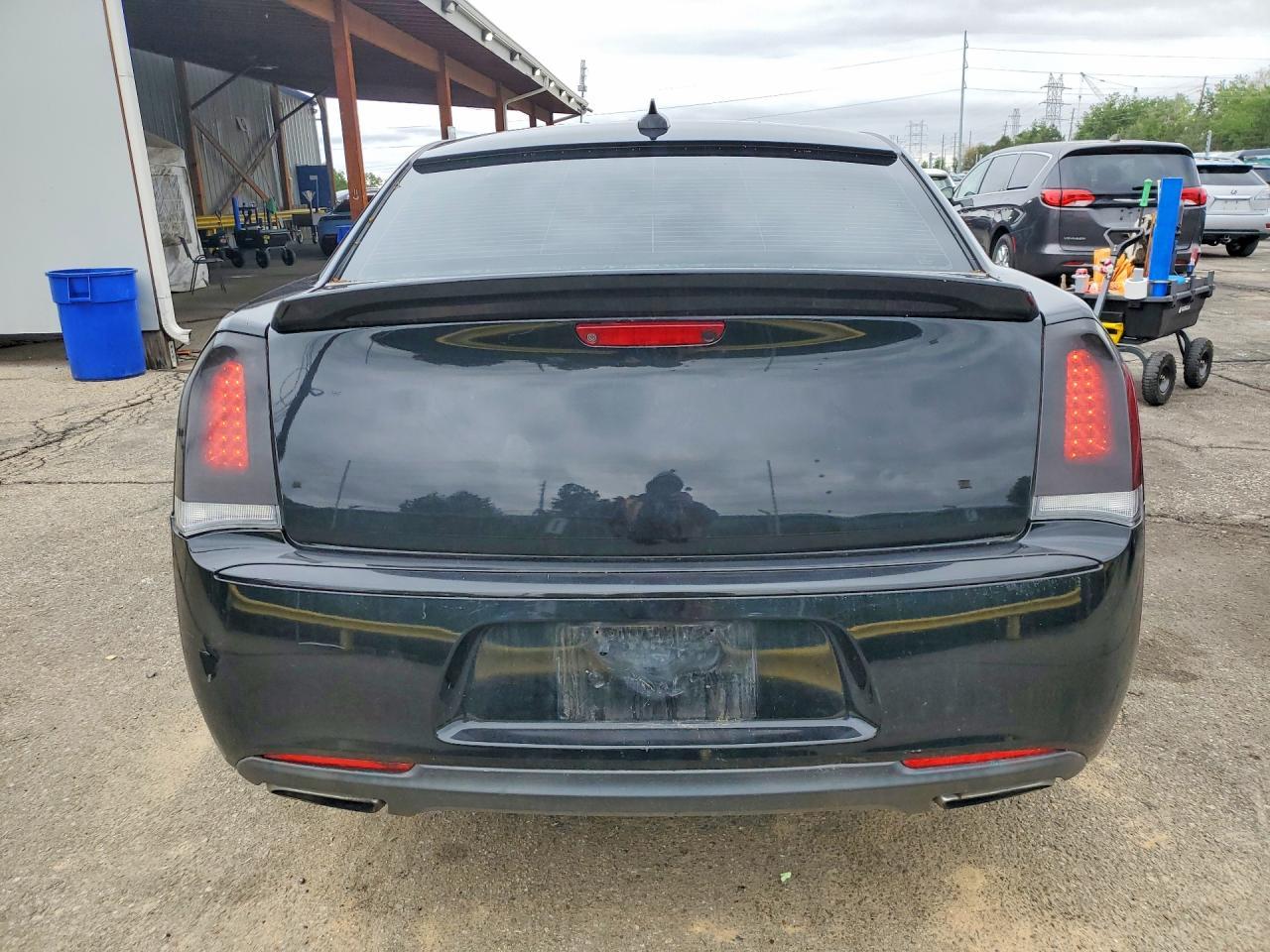 2016 CHRYSLER 300