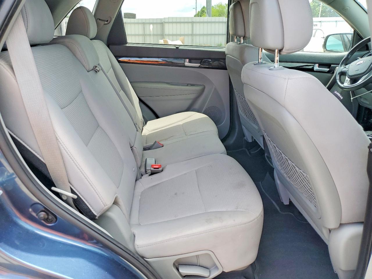 2015 KIA SORENTO