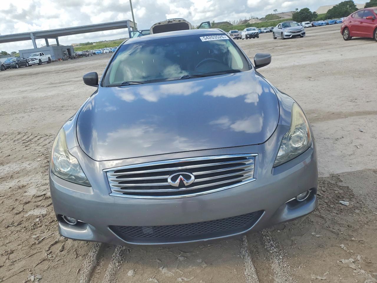 2012 INFINITI G37