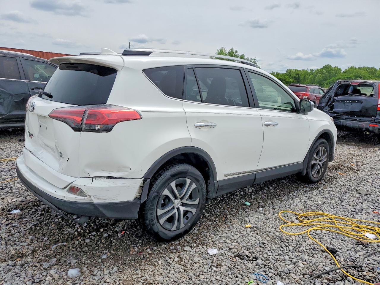 2017 TOYOTA RAV4