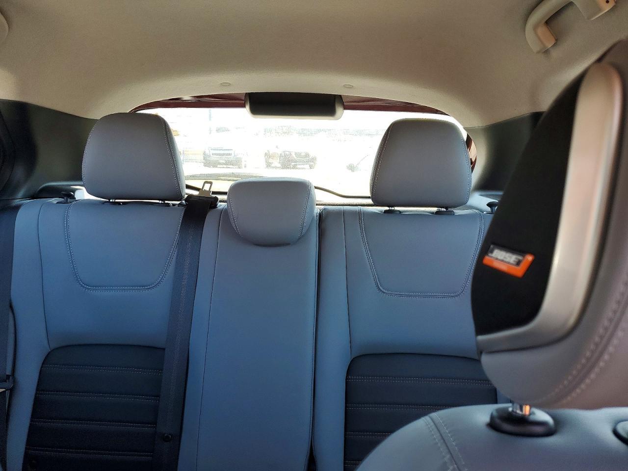 2021 NISSAN KICKS