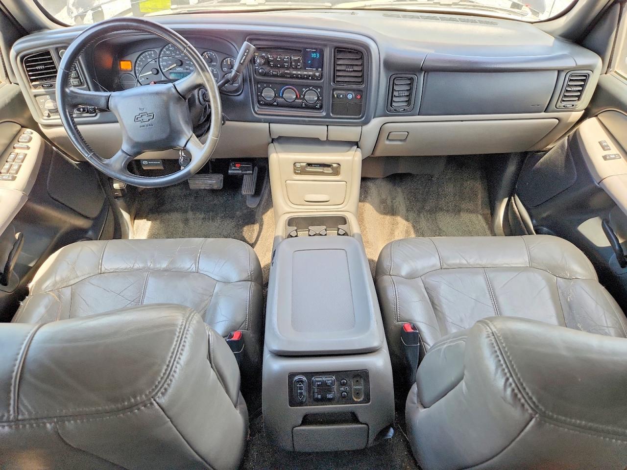 2002 CHEVROLET Tahoe