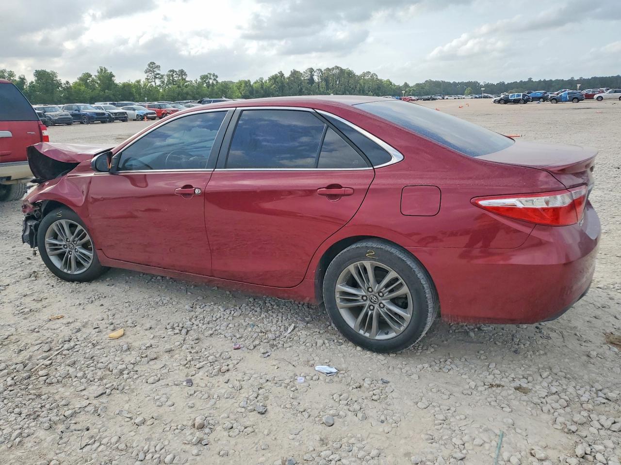 2017 TOYOTA CAMRY