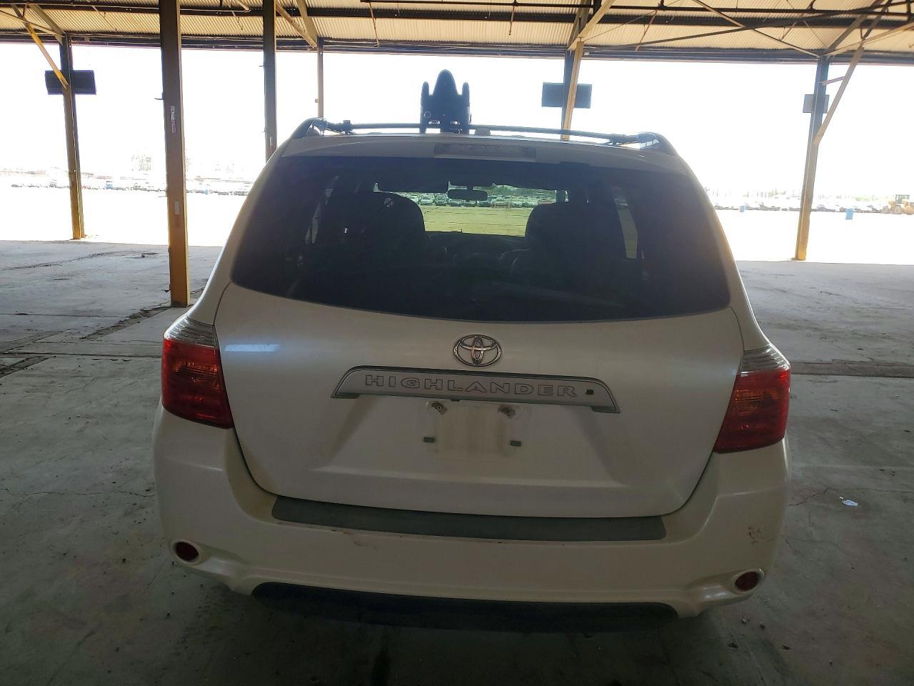 2010 TOYOTA HIGHLANDER