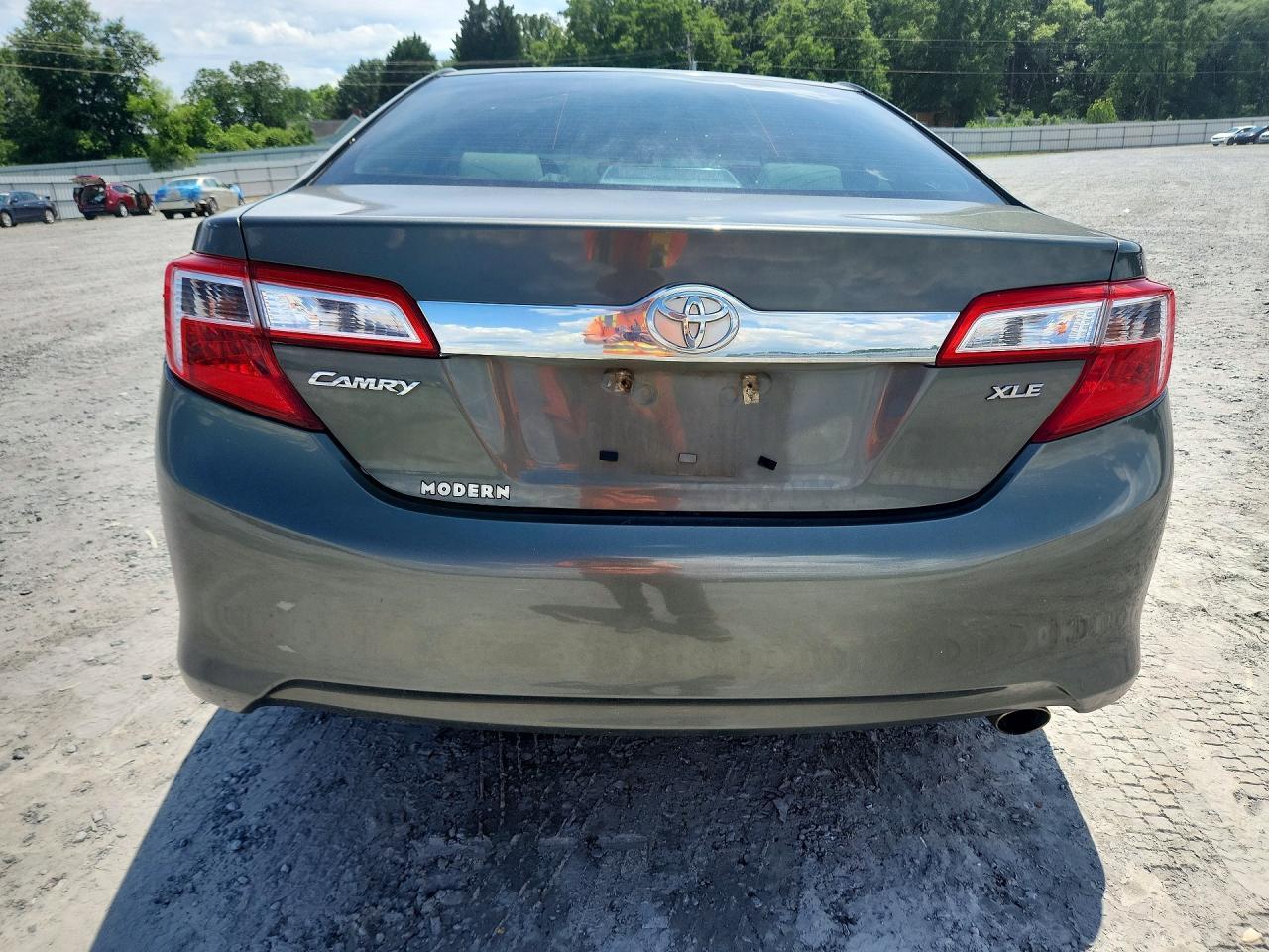 2012 TOYOTA CAMRY