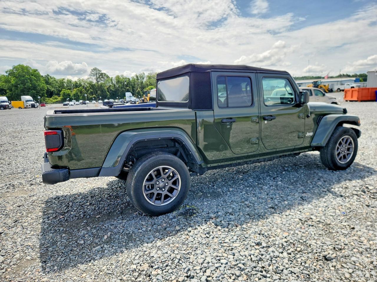 2022 JEEP Gladiator