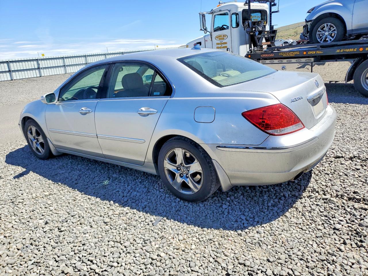 2005 ACURA RL