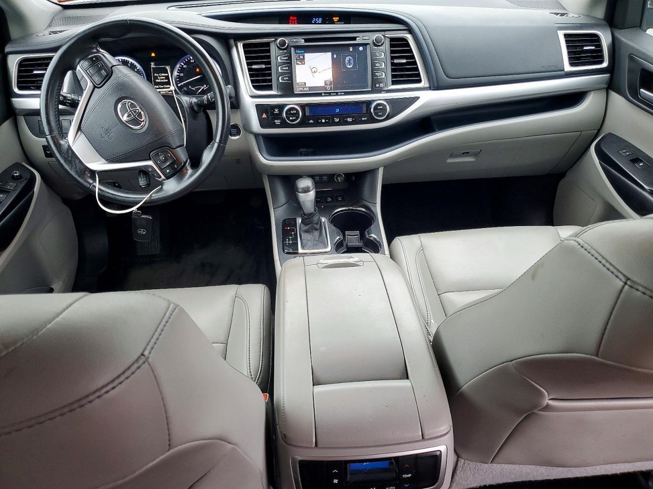 2017 TOYOTA HIGHLANDER