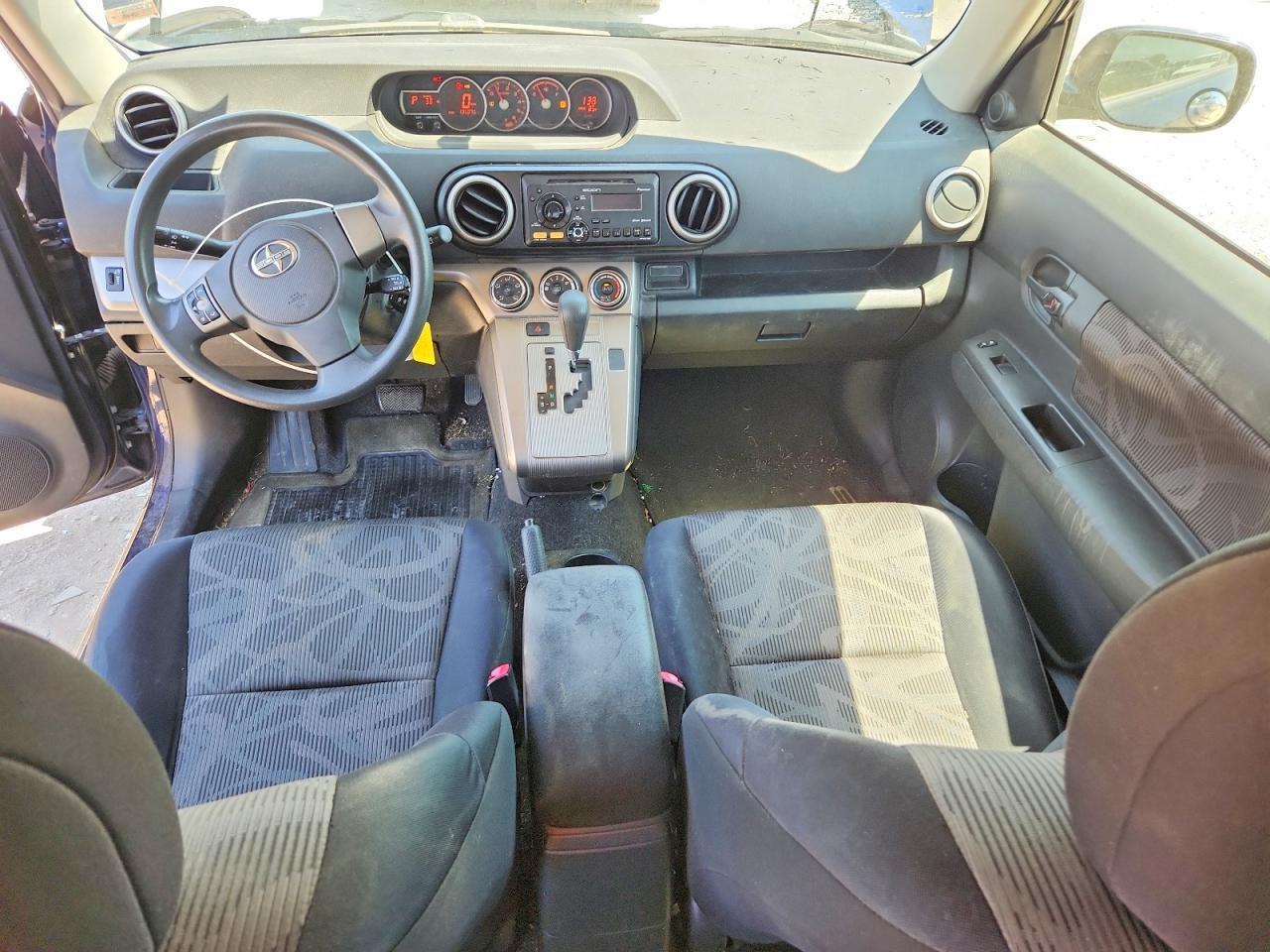 2013 SCION xB