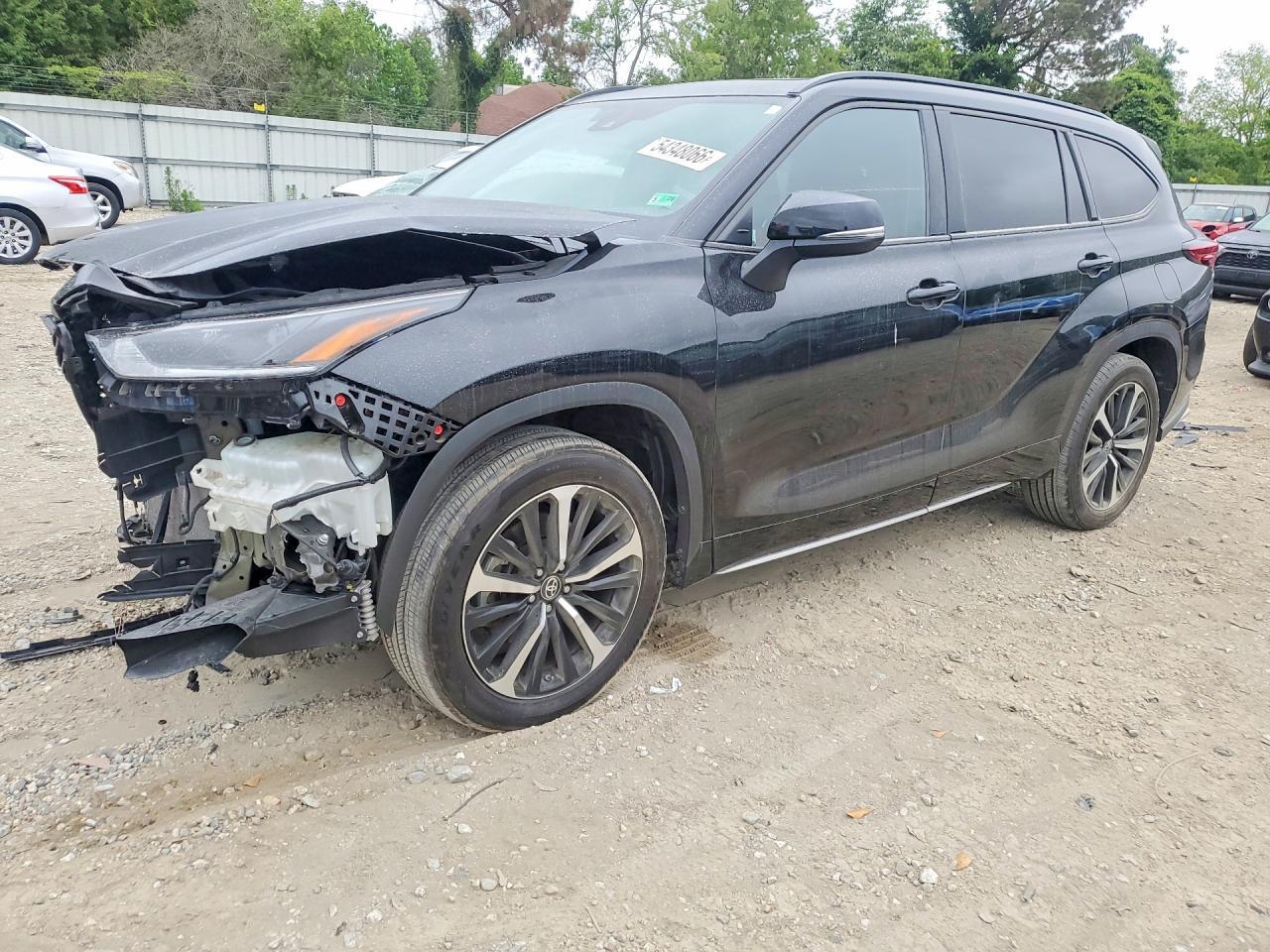 2021 TOYOTA HIGHLANDER