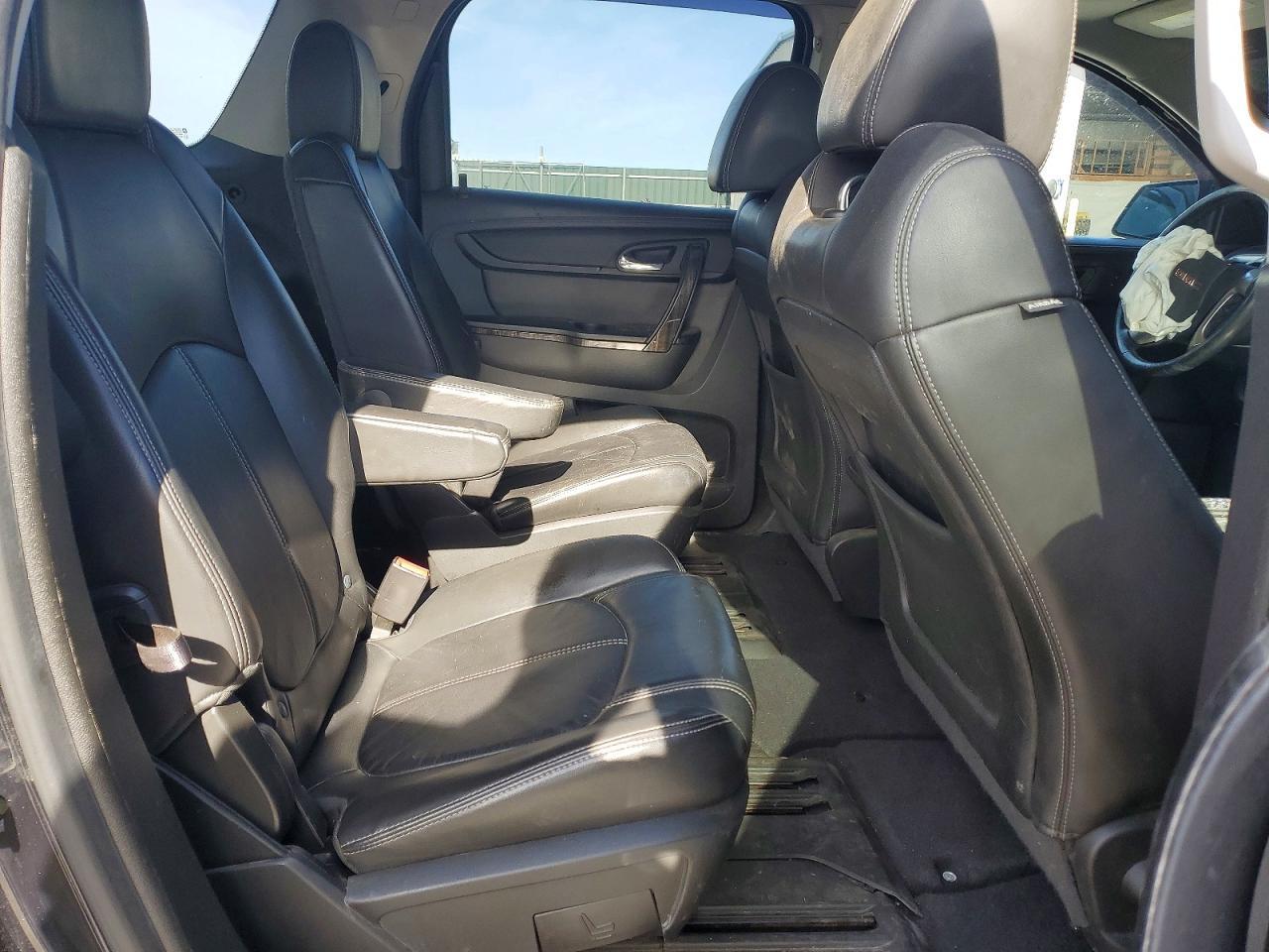 2013 GMC ACADIA