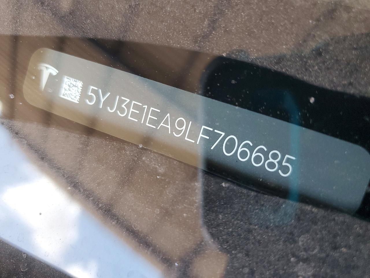 2020 TESLA MODEL 3