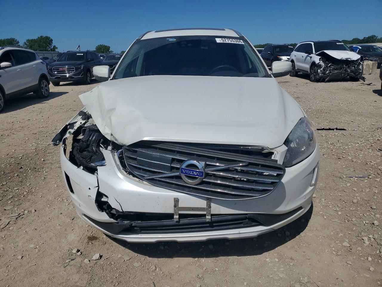 2017 VOLVO XC60