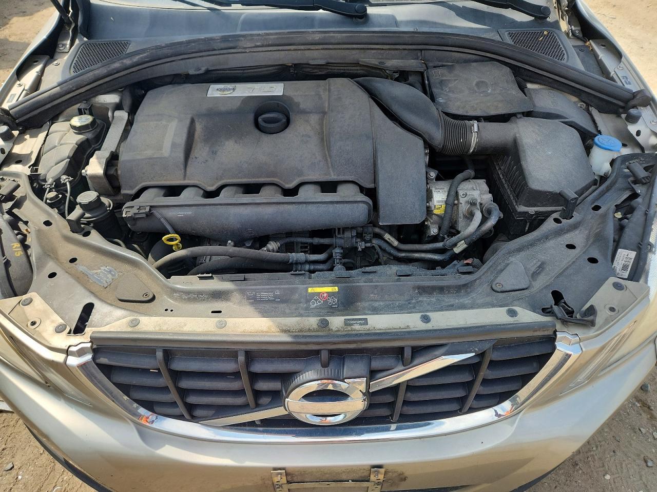2012 VOLVO XC60