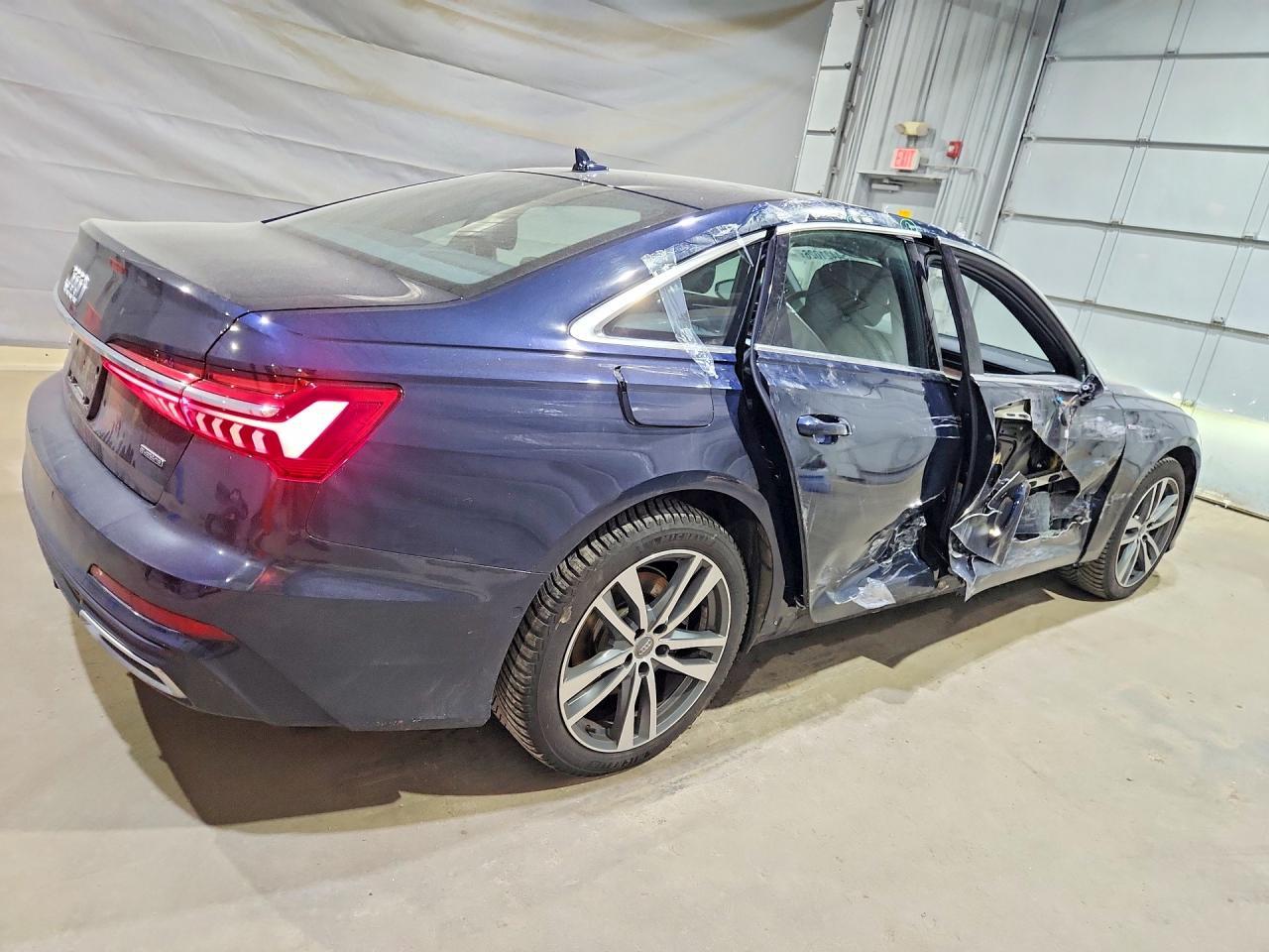 2019 AUDI A6