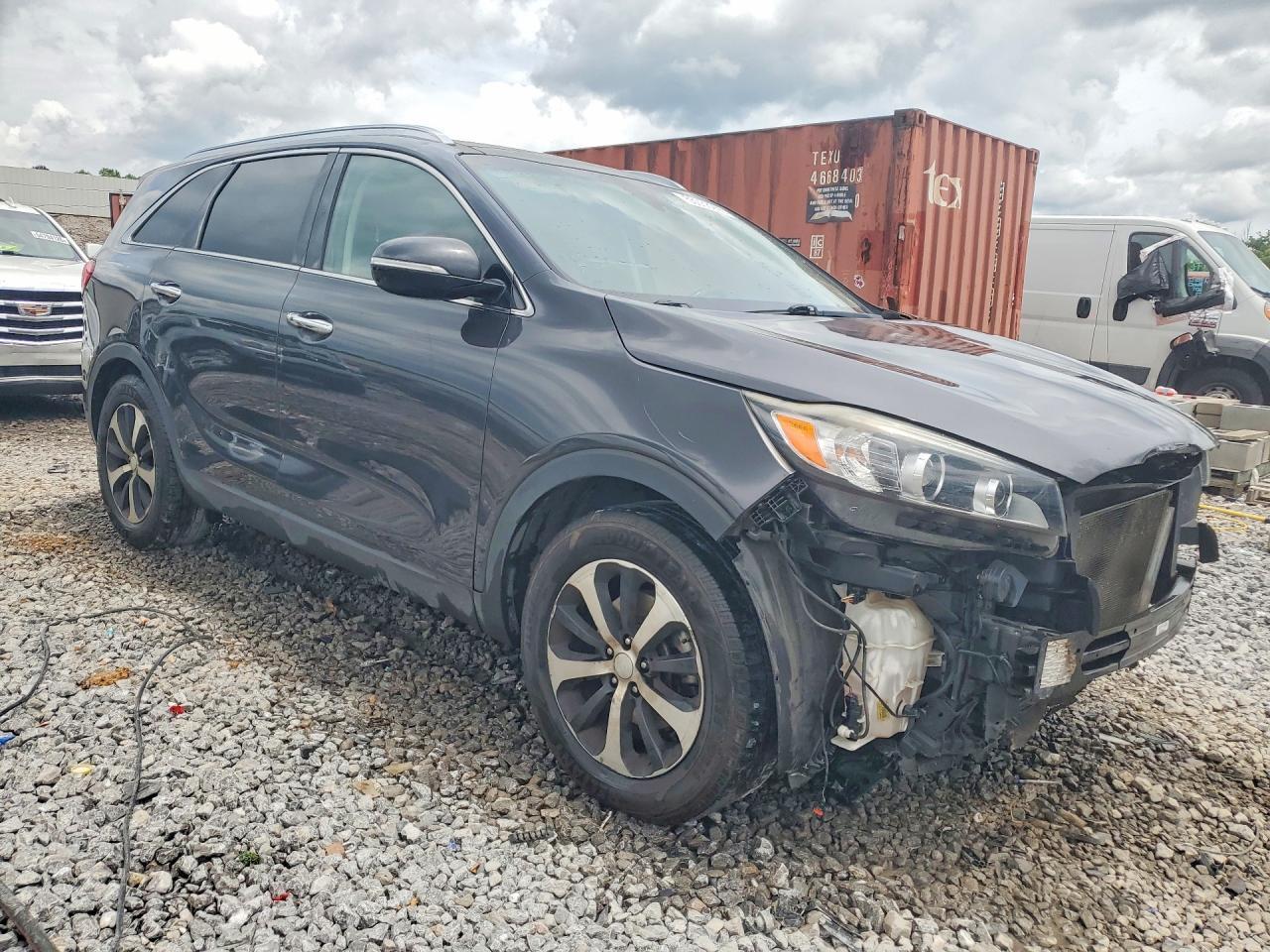 2017 KIA SORENTO