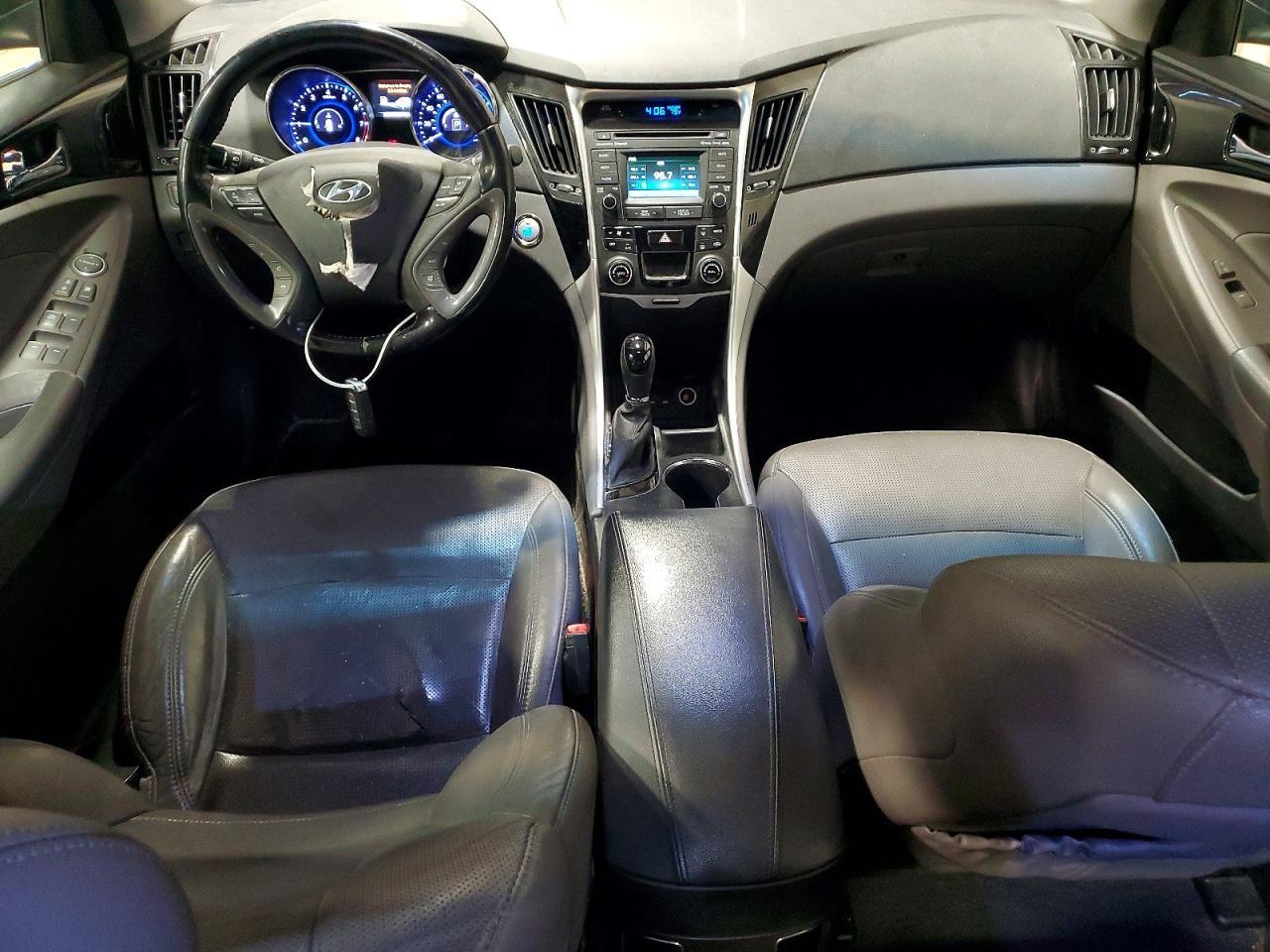 2014 HYUNDAI SONATA