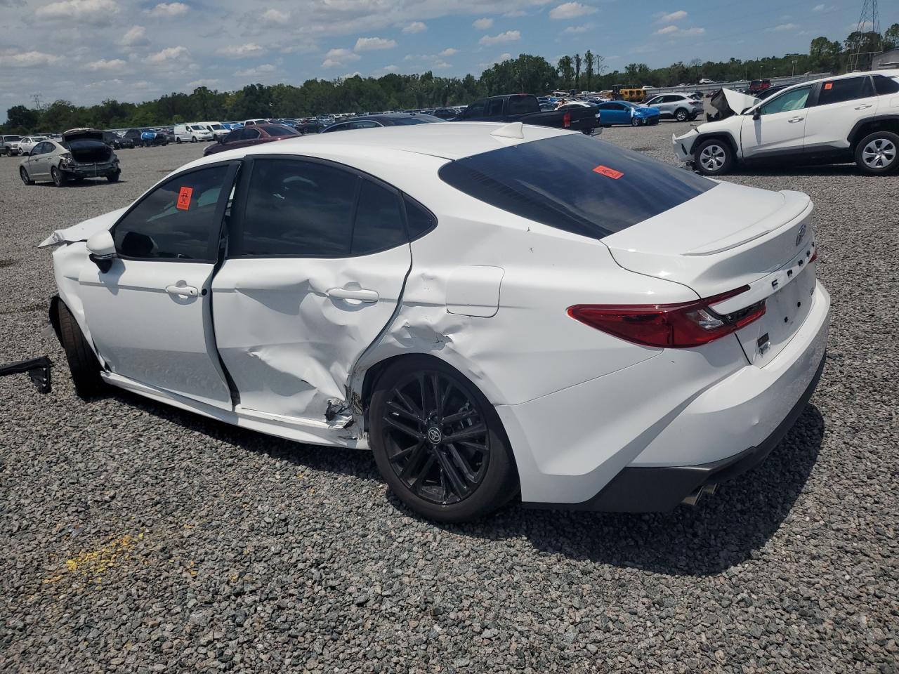 2025 TOYOTA CAMRY