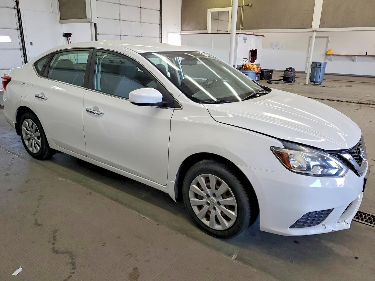 2016 NISSAN SENTRA