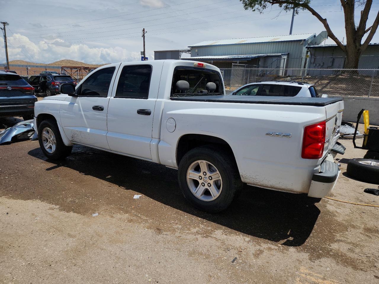 2010 DODGE Dakota