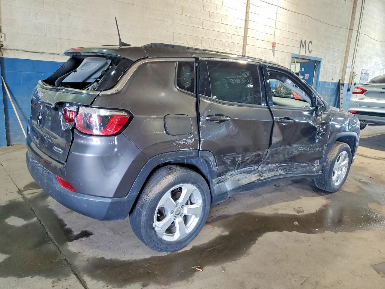 2019 JEEP Compass