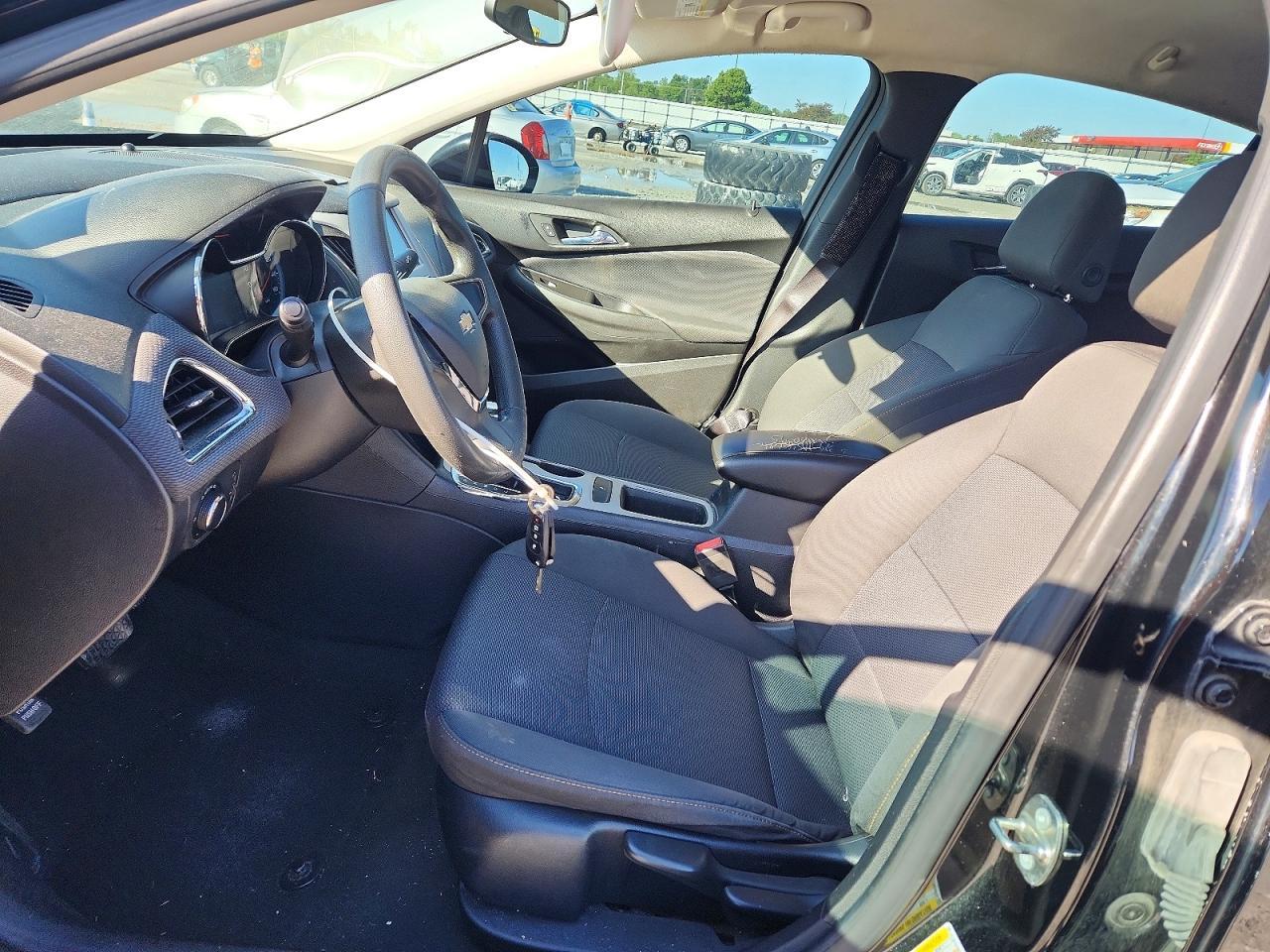 2017 CHEVROLET CRUZE