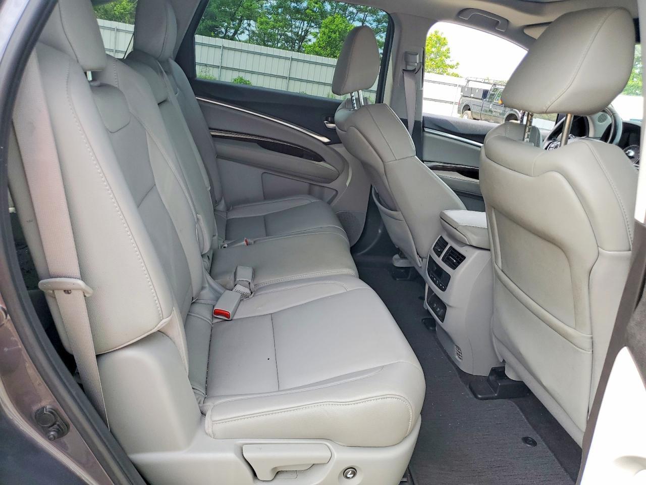 2018 ACURA MDX