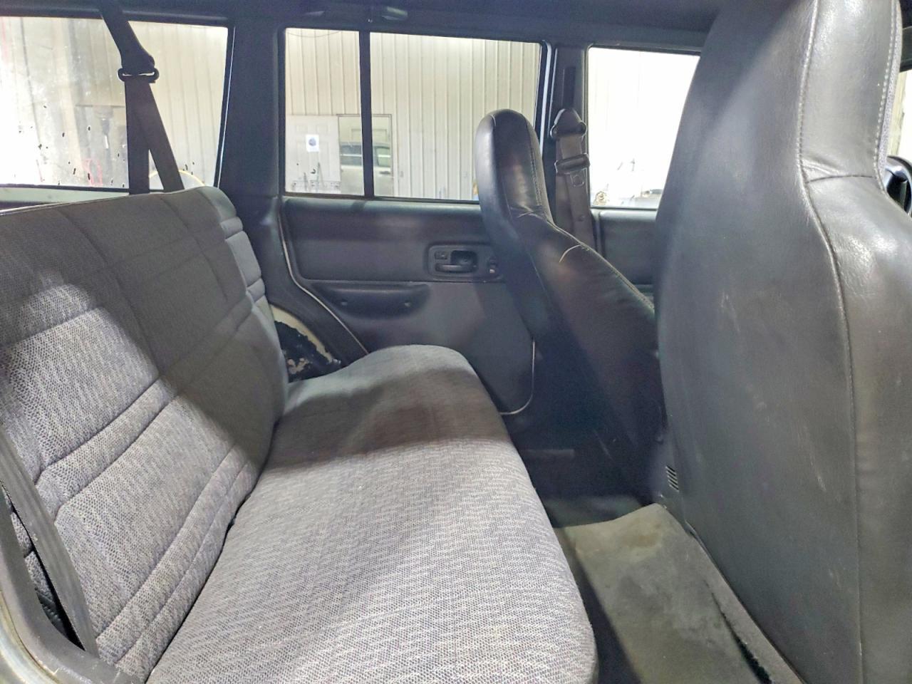 1999 JEEP CHEROKEE