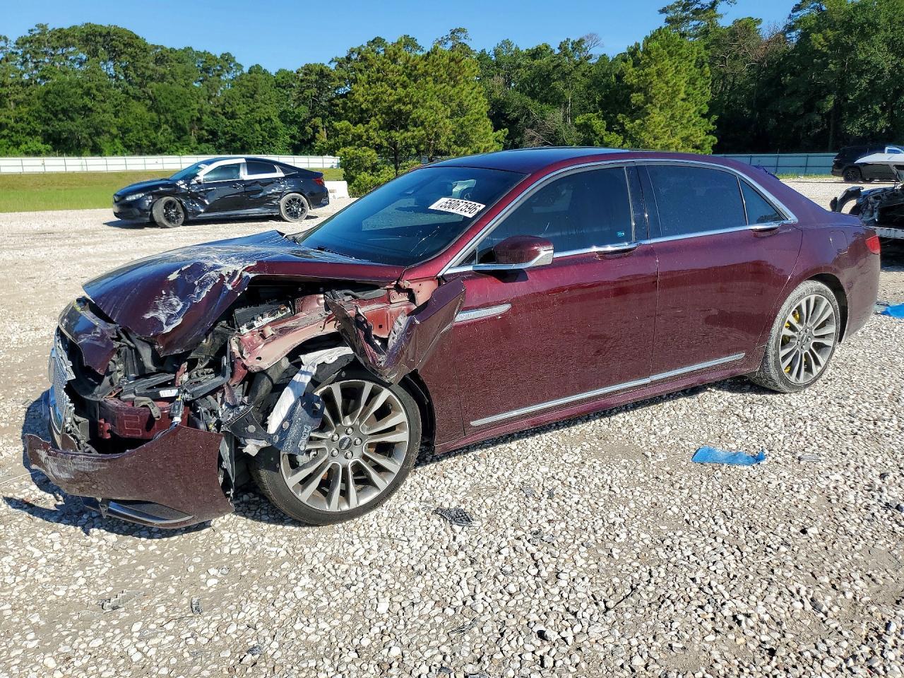 2017 LINCOLN Continental