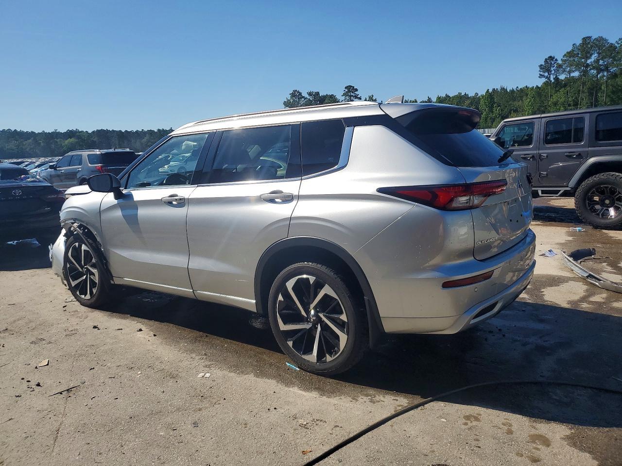 2022 MITSUBISHI outlander
