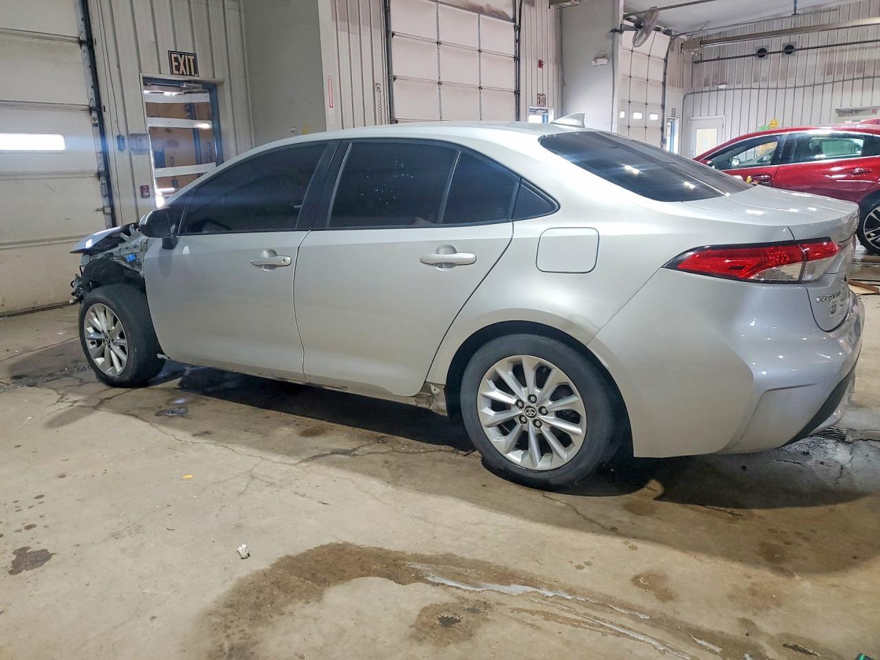 2021 TOYOTA COROLLA