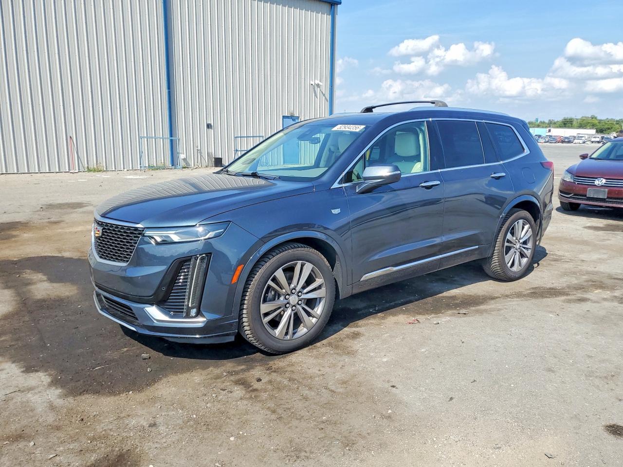 2020 CADILLAC XT6
