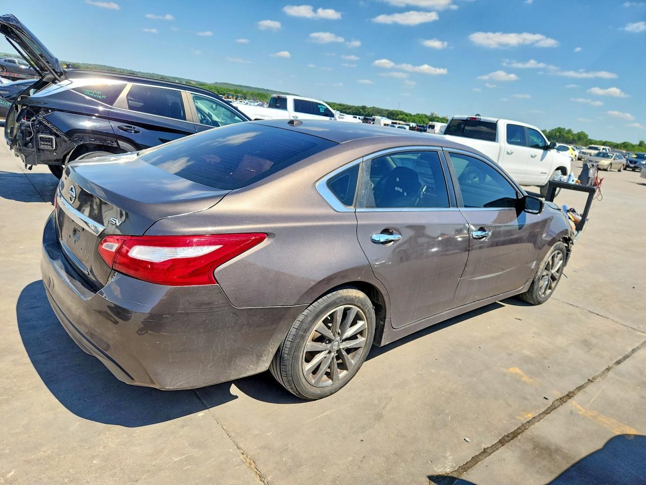 2017 NISSAN ALTIMA