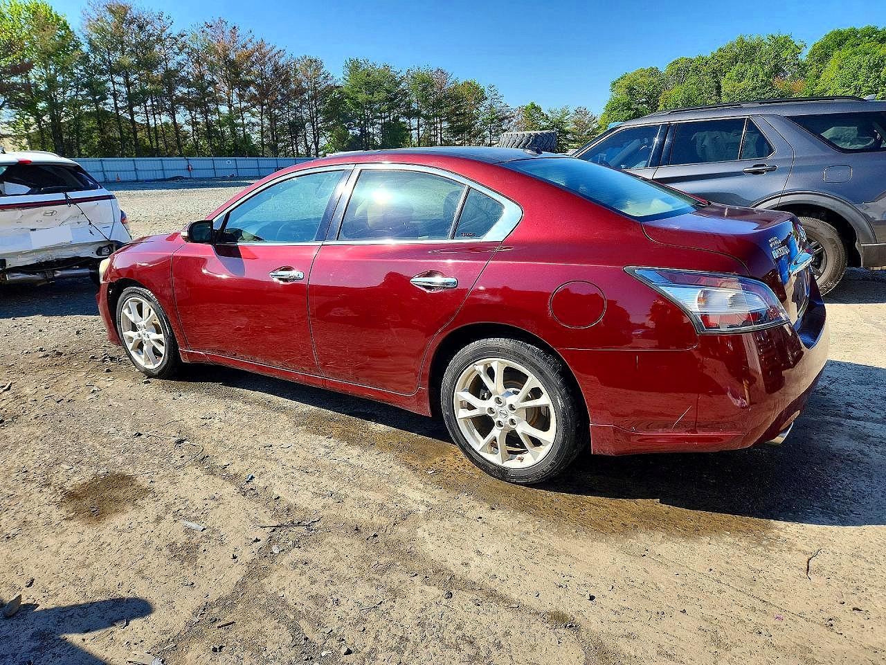 2012 NISSAN Maxima