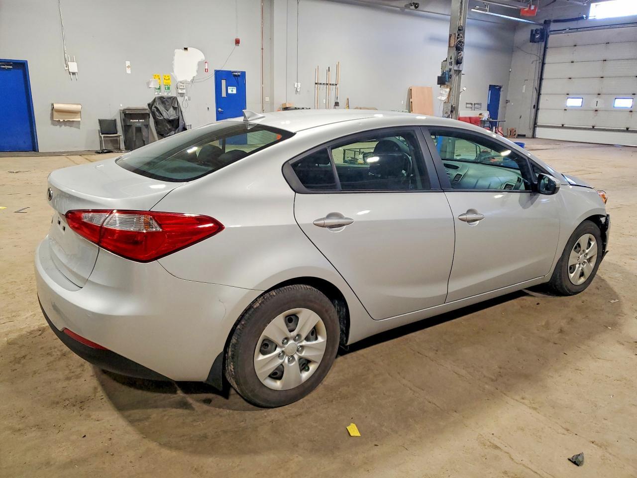 2016 KIA FORTE