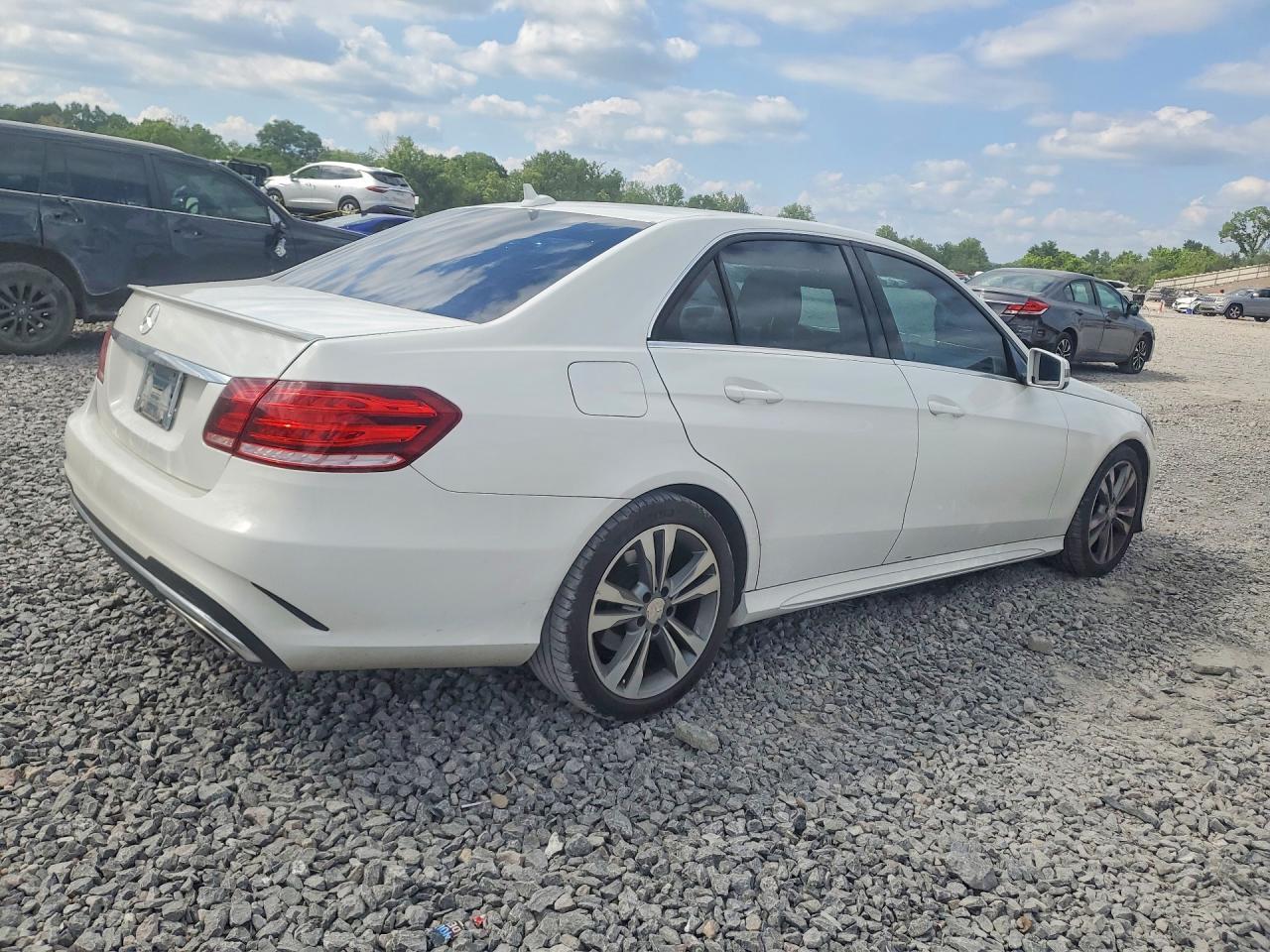 2015 MERCEDES-BENZ E-Class