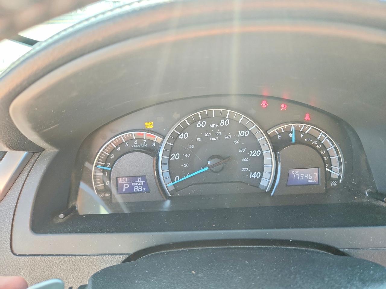 2012 TOYOTA CAMRY