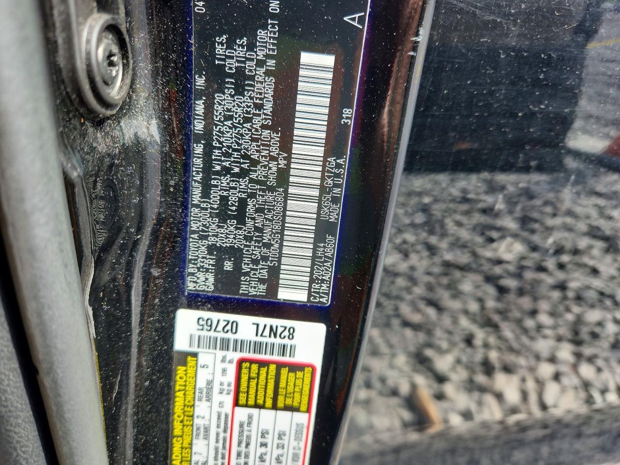 2013 TOYOTA Sequoia
