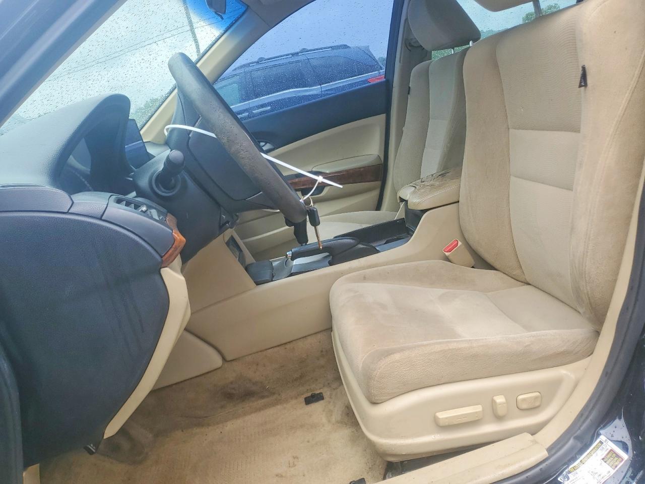 2011 HONDA ACCORD