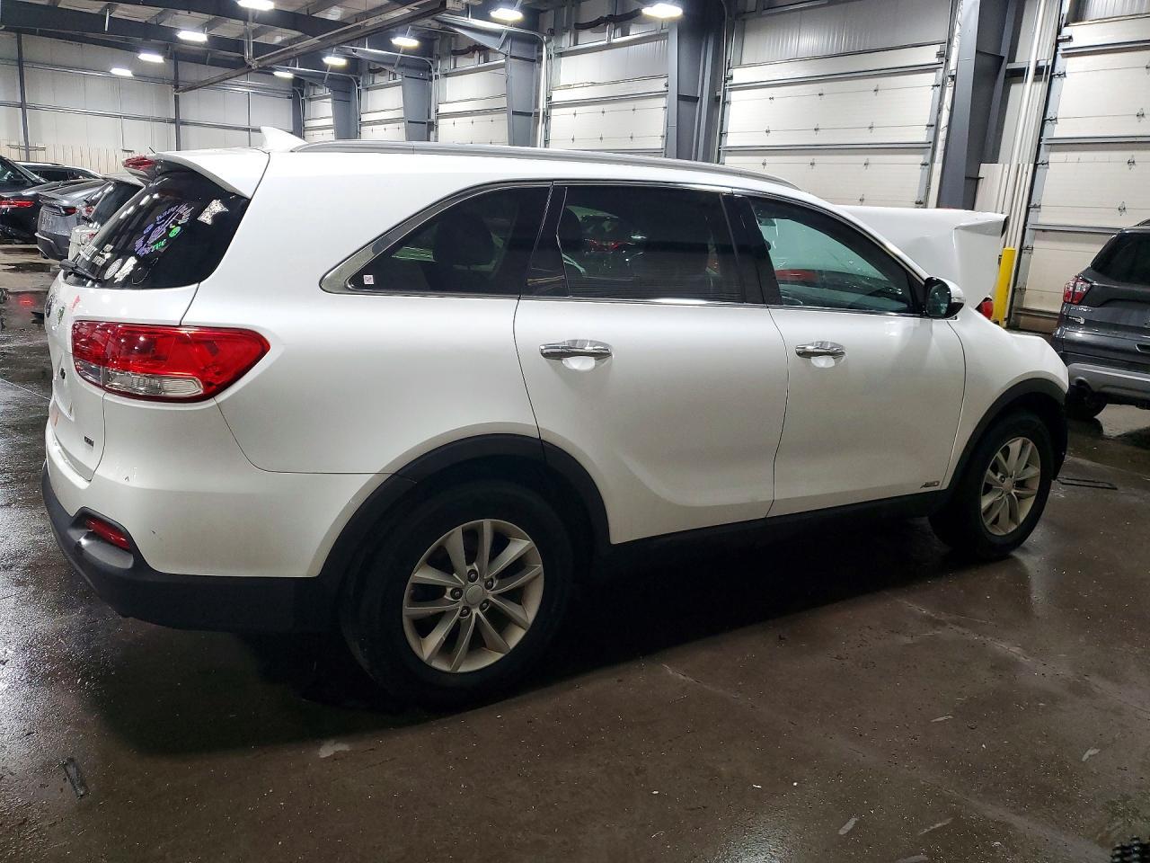 2017 KIA SORENTO