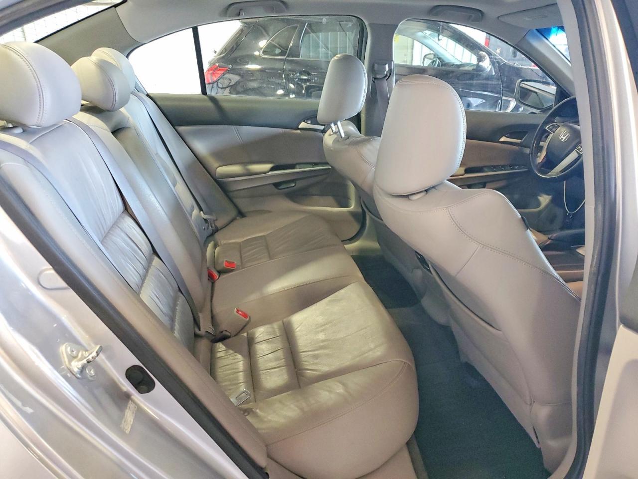 2010 HONDA ACCORD