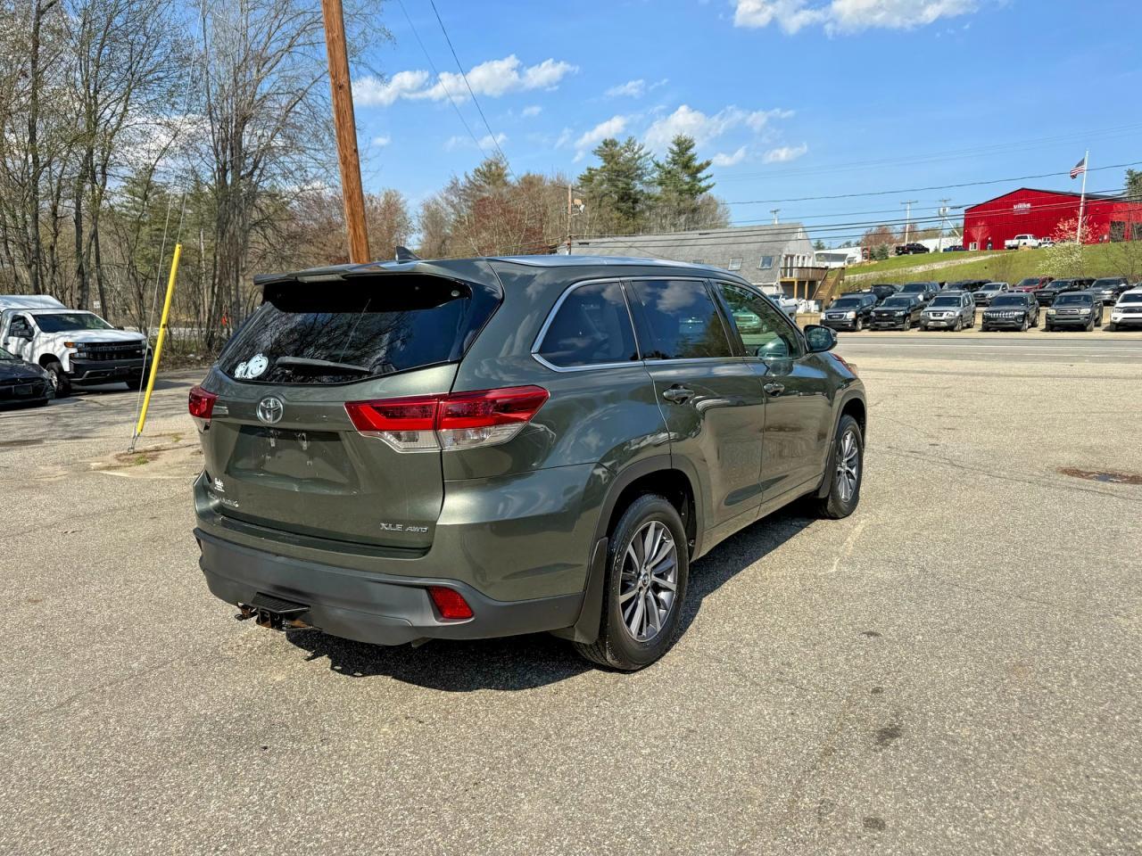 2018 TOYOTA HIGHLANDER
